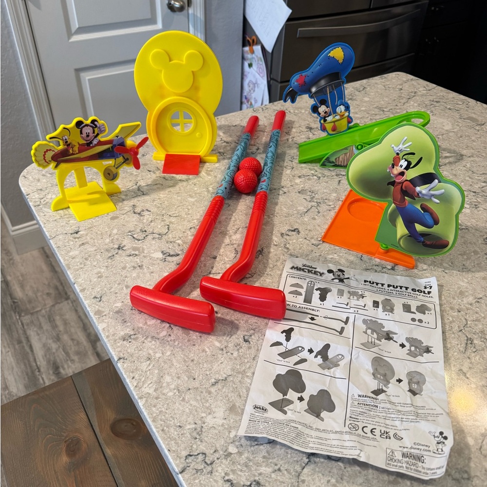 Mickey Put Put Golf Set